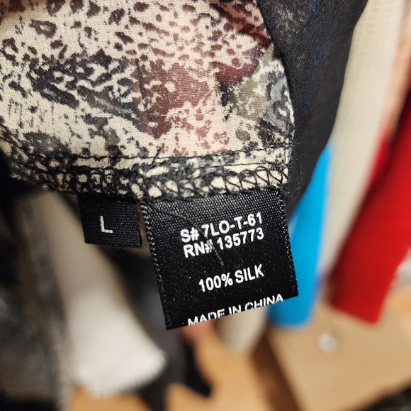 Silk Blouse - Picture 3 of 3